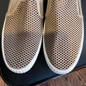 FRYE Sneakers